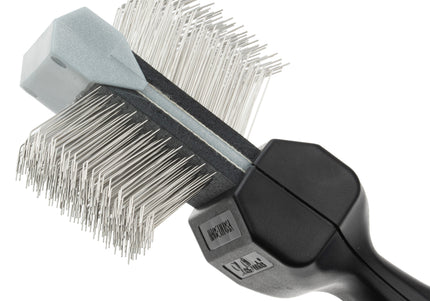 Les Poochs Silver Finishing Brush 4.5cm – Hard Flexible Bristles, Smooth Coat Results