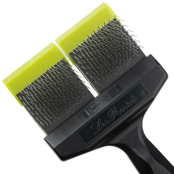 Les Poochs Green Medium Pro Brush 9cm – Original Flexible Grooming Brush, Medium Soft Bristles