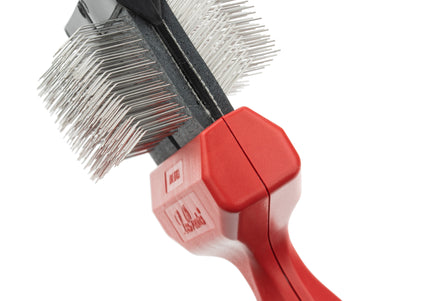 Les Poochs Red Mat Zapper 9cm – Original Flexible Dog Brush, Extra Hard Bristles for Mats