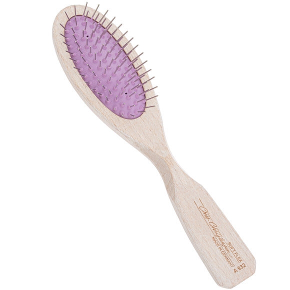 Chris Christensen Brezzy Oval Brush Small 16mm – Soft Wooden Handle, Metal Pins, Purple