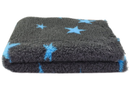 DryBed A+ Non-Slip Graphite Pet Bed with Blue Stars, 100x75cm – Soft and Durable