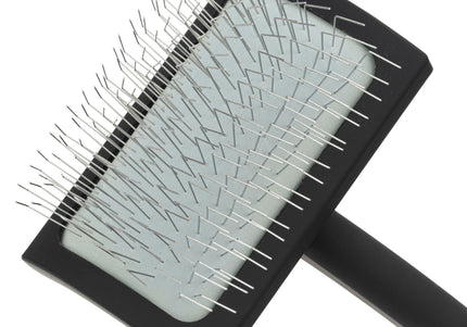Chris Christensen Big K Medium Slicker Brush – Long Needle Design, Ideal for Thick Coats