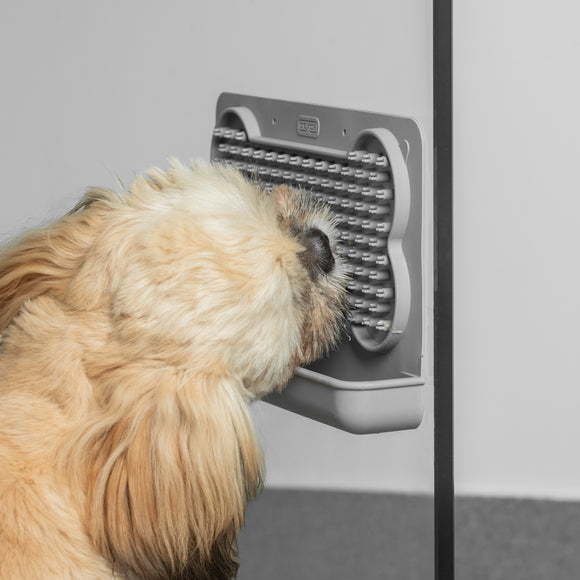 Dexas Snack & Distract Silicone Licking Mat with Pocket – Horizontal Blue, Calming Design