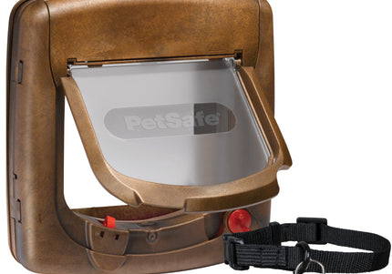 PetSafe Staywell Magnetic Deluxe Cat Flap – Secure White Door with Magnetic Locking System