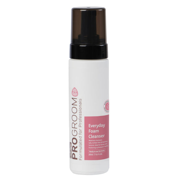 ProGroom Everyday Foam Cleanser 200ml – Gentle Dry Shampoo Mousse, Freshens Mouth and Fur