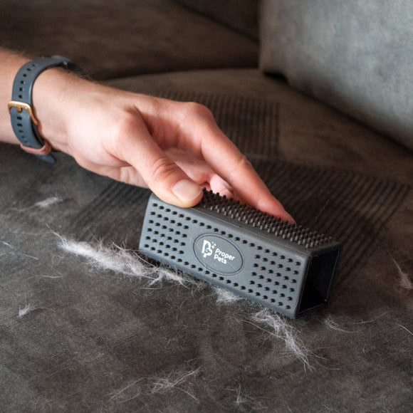 Proper Pets Hair Remover Brush – Four-Sided 12cm Rubber Tool, Versatile and Durable