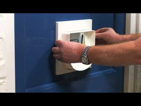 PetSafe Staywell Classic Cat Flap with Tunnel – White, 4-Way Locking, Versatile Entry Solution