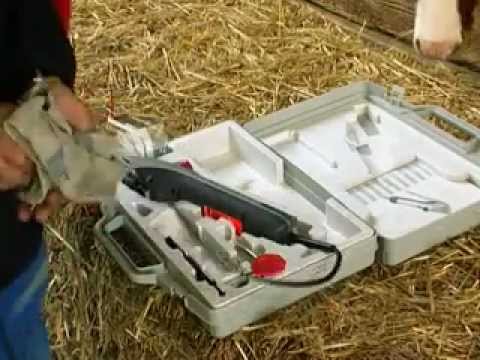 Heiniger Delta 3 Professional Horse and Cattle Clipper – Powerful 180W Motor, Three Speeds
