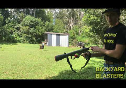 Flamingo Bazooka Tennis Ball Launcher – Long-Range 20m Durable Pet Toy