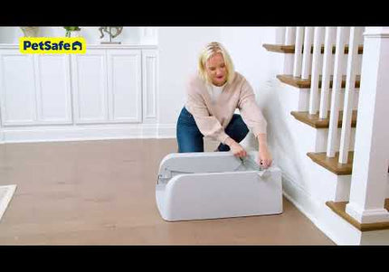 PetSafe Scoop Free Self-Cleaning Litter Box – Automatic Motion Sensor, Low-Maintenance Design