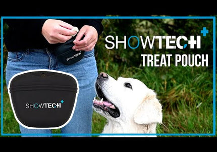 Show Tech+ Silicone Treat Pouch – Flexible, Easy-Clean Storage for Training Rewards