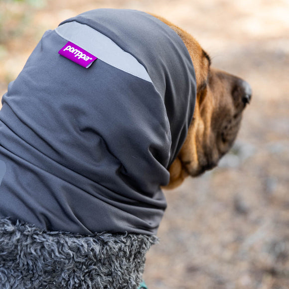 Huppu Pomppa Graphite Scarf – Soft Gray Fleece Neck Warmer, XS Size, Lightweight Comfort