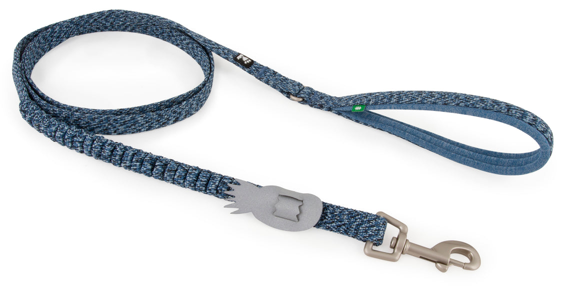 Hurtta Razzle-Dazzle Reflective Figures – Set of Clip-On Safety Reflectors for Collars, Leashes, Harnesses