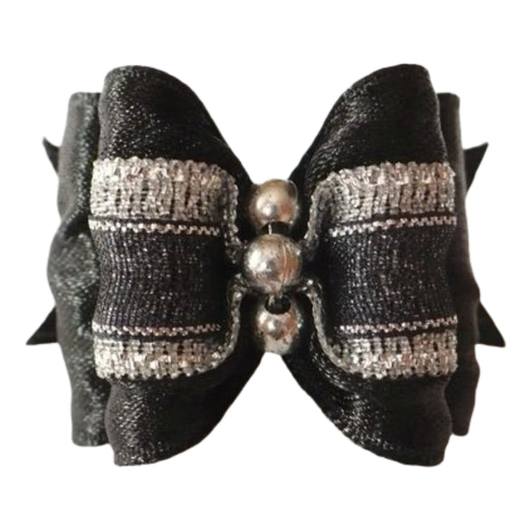 Blovi Decorative Display Pouf – Burgundy Cushion with Black Bow Accent, Elegant Design