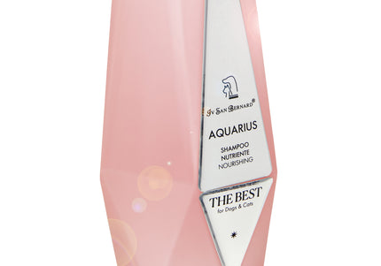 Iv San Bernard The Best Aquarius Nourishing Dog and Cat Shampoo - 550 ml