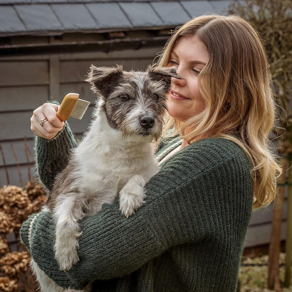 Mikki Bamboo Fine Anti-Tangle Comb – Dense Tooth Spacing with Rotating Pins, Eco-Friendly