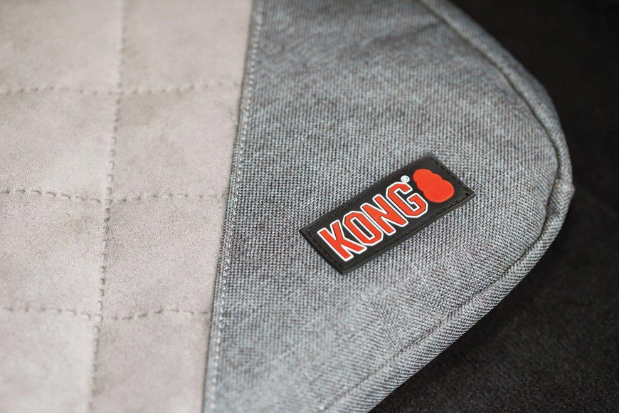 KONG Travel Fold-Up Mat – Foldable Portable Dog Bed, Lightweight and Compact Design, 90x60x4cm