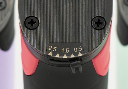 Artero Gotham Cordless Clipper – Lightweight Rechargeable Grooming Tool with Quiet Motor