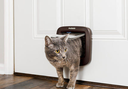 PetSafe Microchip Cat Flap – Automatic and Manual Entry, Secure White Door