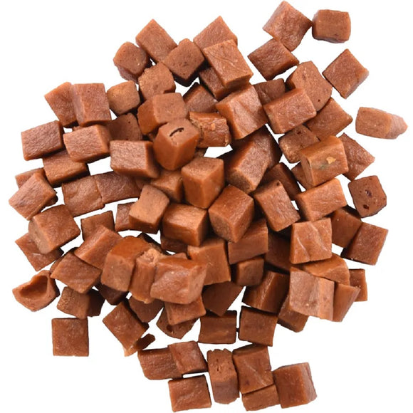 Flamingo Hapki Salmon Cubes – Dried Cat Treats with Salmon and Chicken, 85g