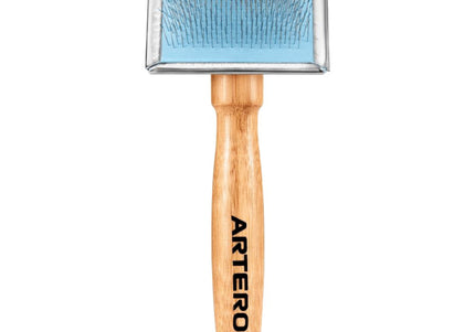 Artero Nature Pipo Classic Slicker Brush – Medium Size, Gentle Detangling for Coats