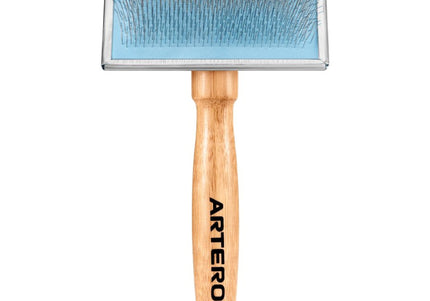 Artero Nature Pipo Classic Slicker Brush – Medium Size, Gentle Detangling for Coats