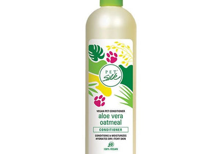 Pet Silk Vegan Aloe Vera Oatmeal Conditioner – Moisturizing, Soothing Concentrate with Natural Extracts, 473ml