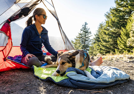 Kurgo Pup Sack Sleeping Bag 76cm – Waterproof Design with Heat-Retaining Lining for Comfort