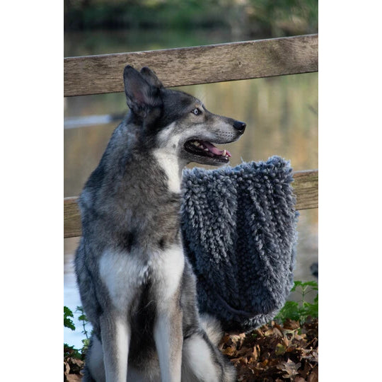 Royal Dry Microfiber Grooming Towel 35x81cm – Absorbent Design with Hand Pockets