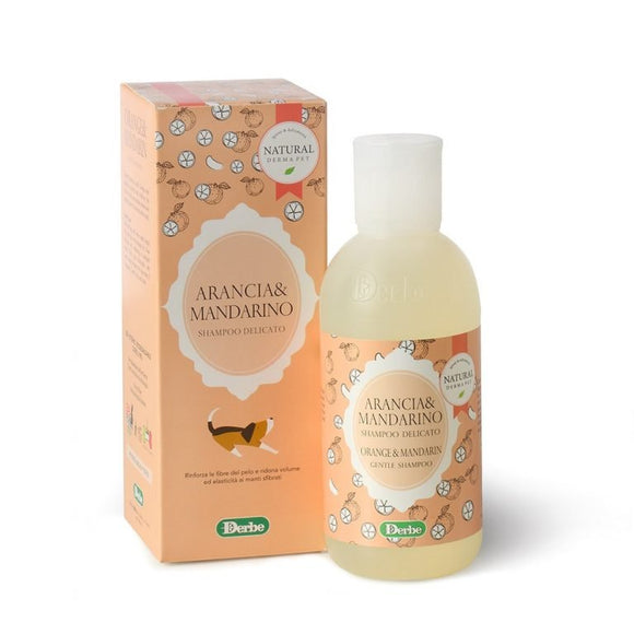 Orange and mandarin shampoo for dogs with brittle coats