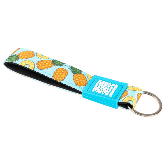 Max&Molly Sweet Pineapple Keychain – Fun Durable Accessory with Vibrant Design
