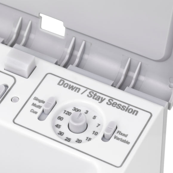 PetSafe Teach & Treat Remote Reward Trainer – Automatic Treat Dispenser, Interactive Training Tool