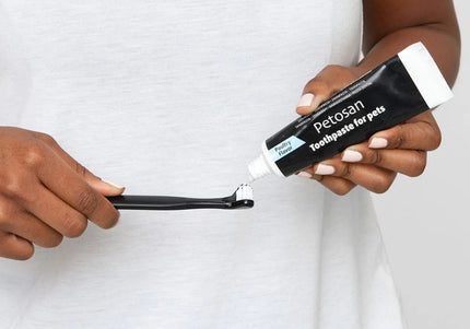 Petosan Cat Toothpaste 70g – Poultry Flavor Paste, Gentle Cleaning Formula for Healthy Teeth